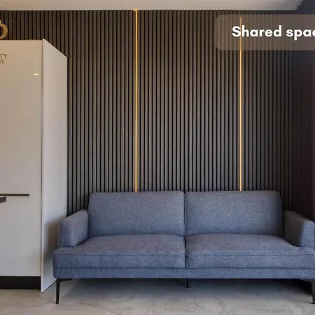 Urban 19 Residences Boutique Living *